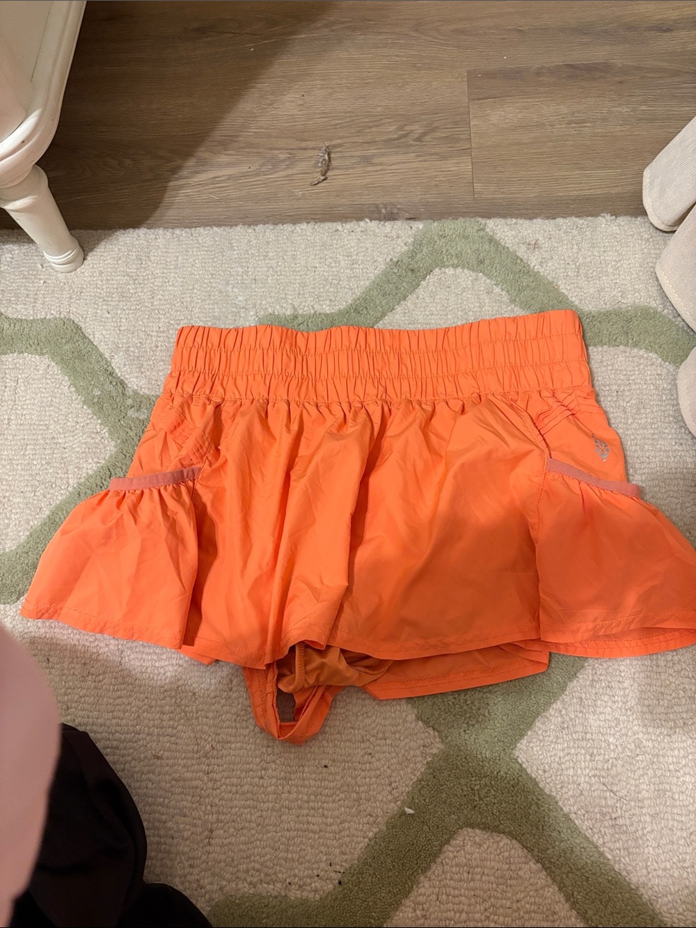 Get your flirt on shorts orange